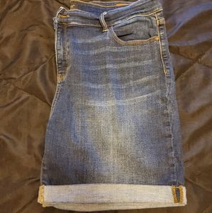 Judy Blue Bermuda Shorts